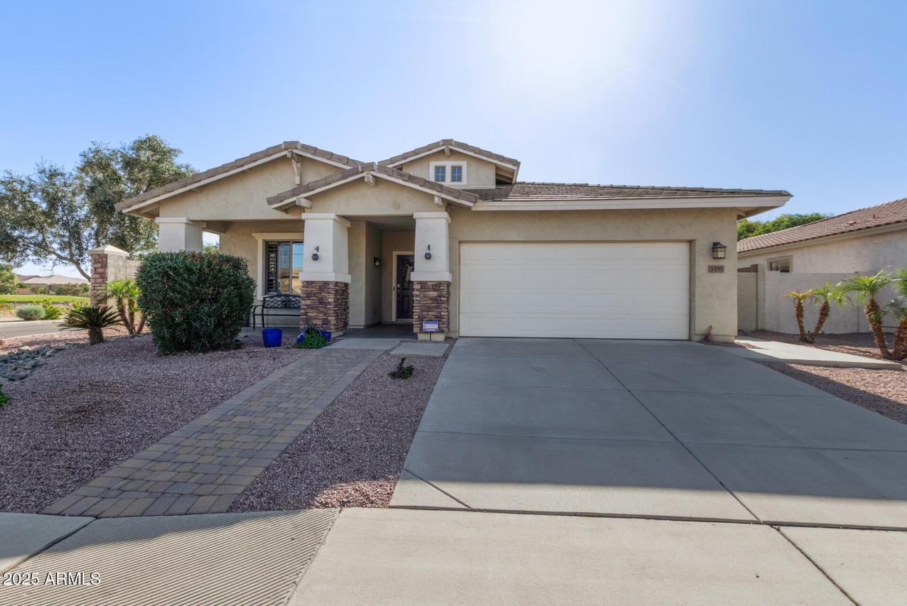 3295 E Castanets Dr., Gilbert, AZ 85298