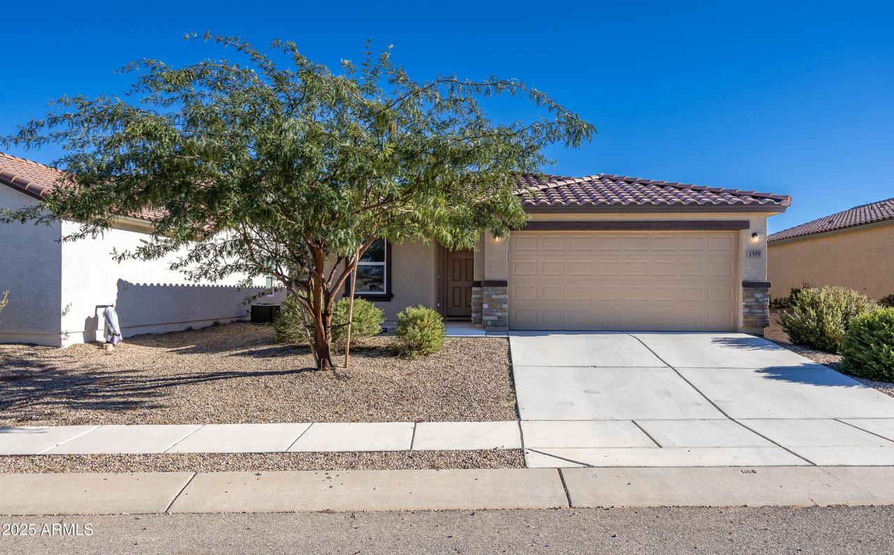 1589 W Cottonwood Bluffs Dr., Benson, AZ 85602