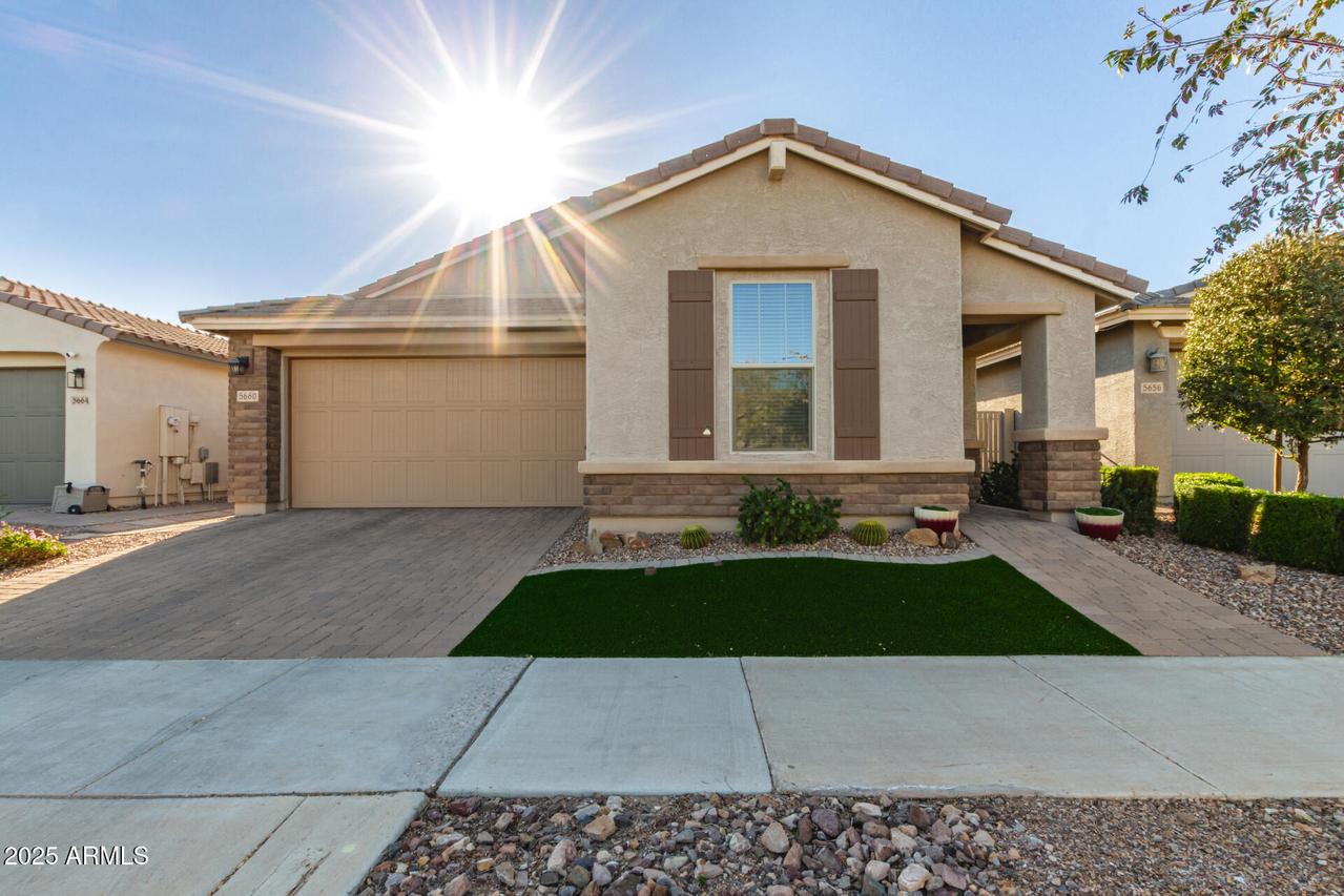 5660 S Colt, Mesa, AZ 85212