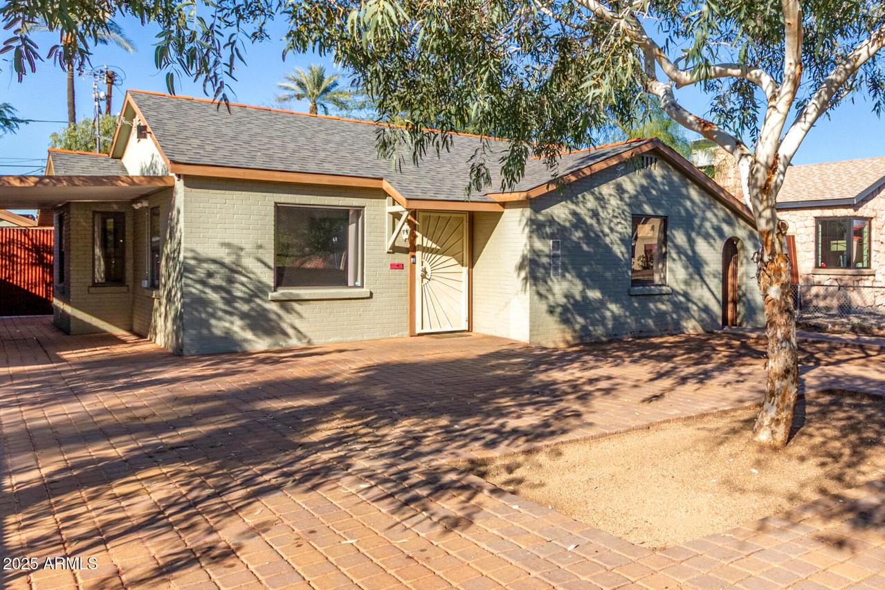 2254 N 17th Ave., Phoenix, AZ 85007