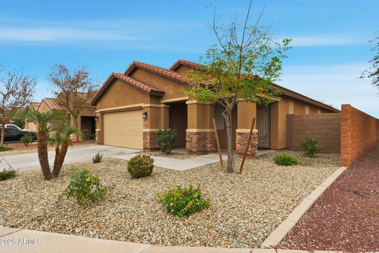6909 W Melody Dr., Laveen, AZ 85339