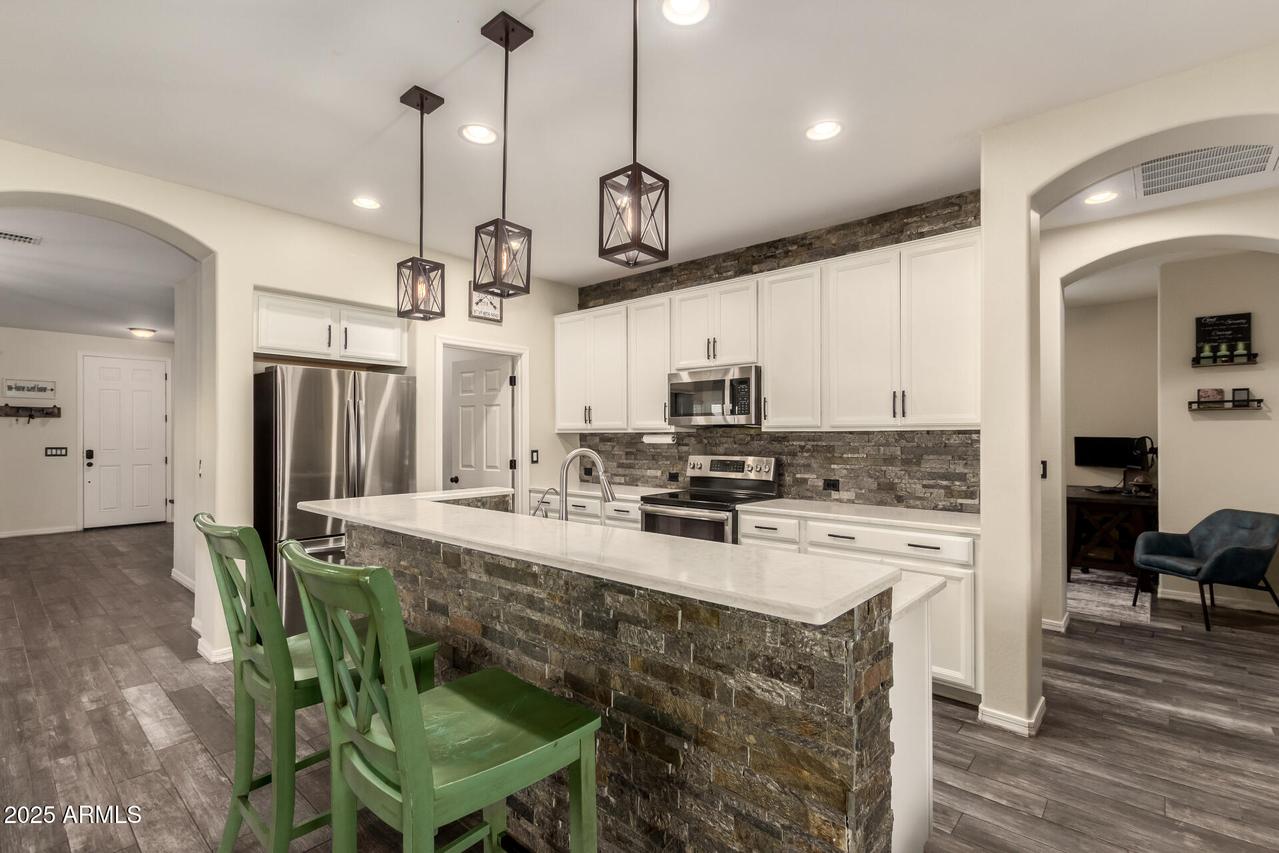 538 W Gum Tree Ave., San Tan Valley, AZ 85140