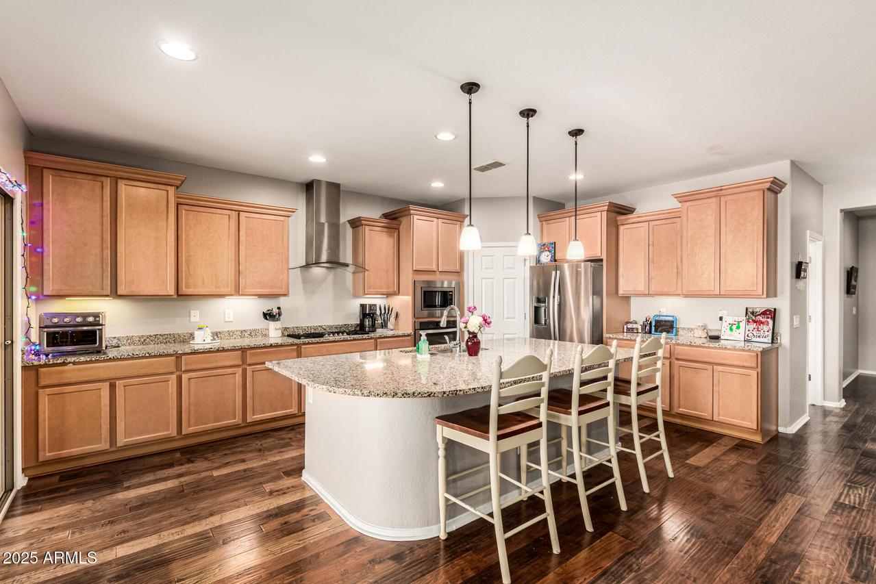 10752 W Desert Elm Ln., Peoria, AZ 85383