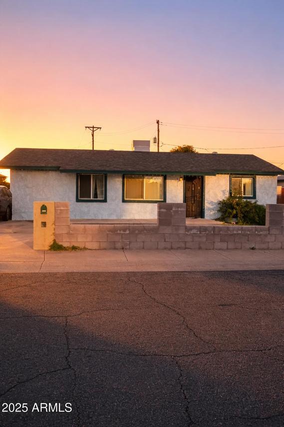 5617 N 38th Dr., Phoenix, AZ 85019