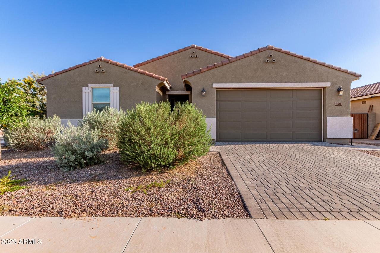 4211 E Caitlin Dr., San Tan Valley, AZ 85140