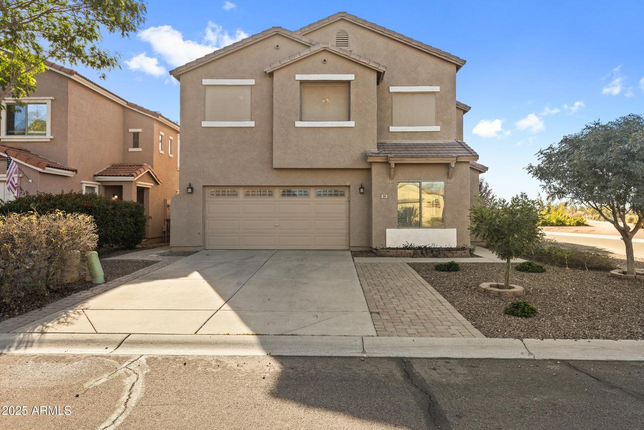 315 E Christopher St., San Tan Valley, AZ 85140