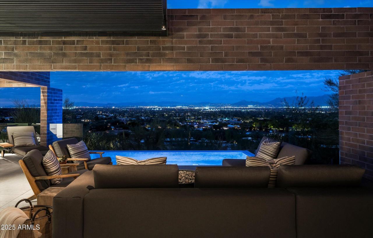 6200 E Hummingbird Ln., Paradise Valley, AZ 85253