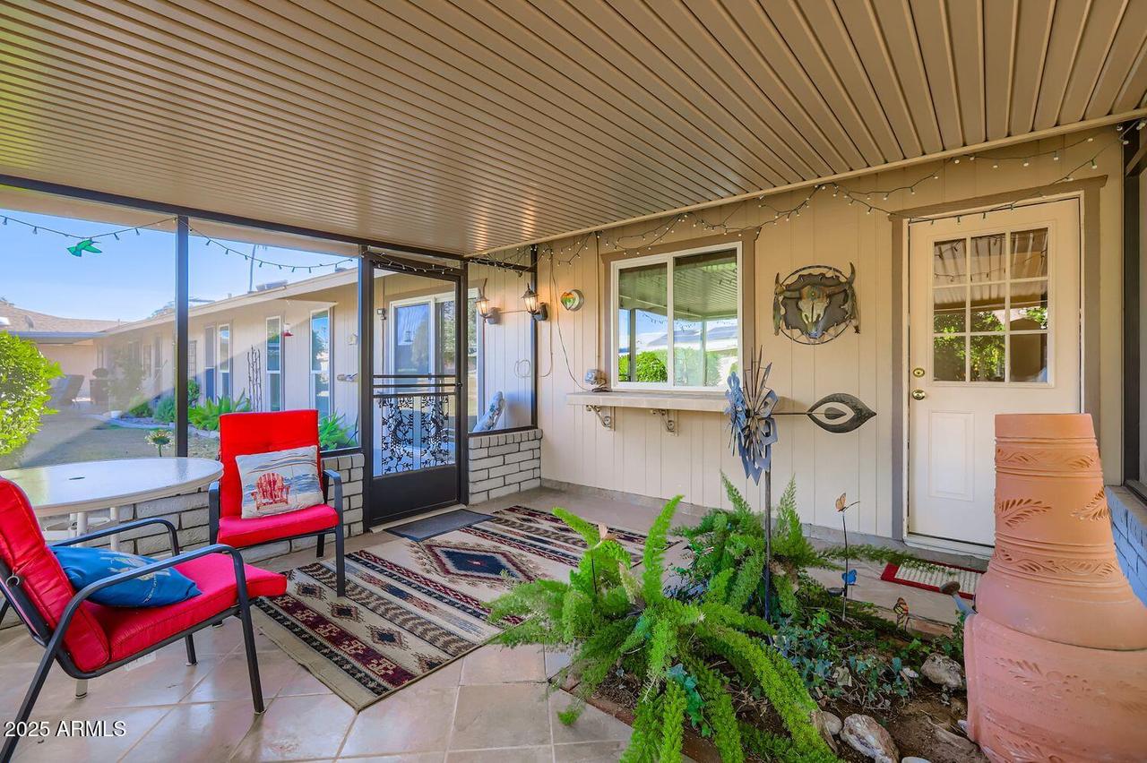 9524 W Greenway Rd., Sun City, AZ 85351