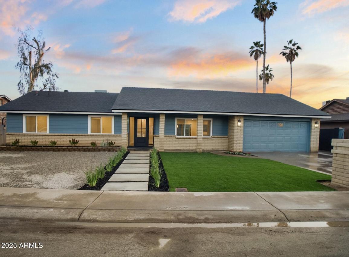 3009 W Gail Rd., Phoenix, AZ 85029