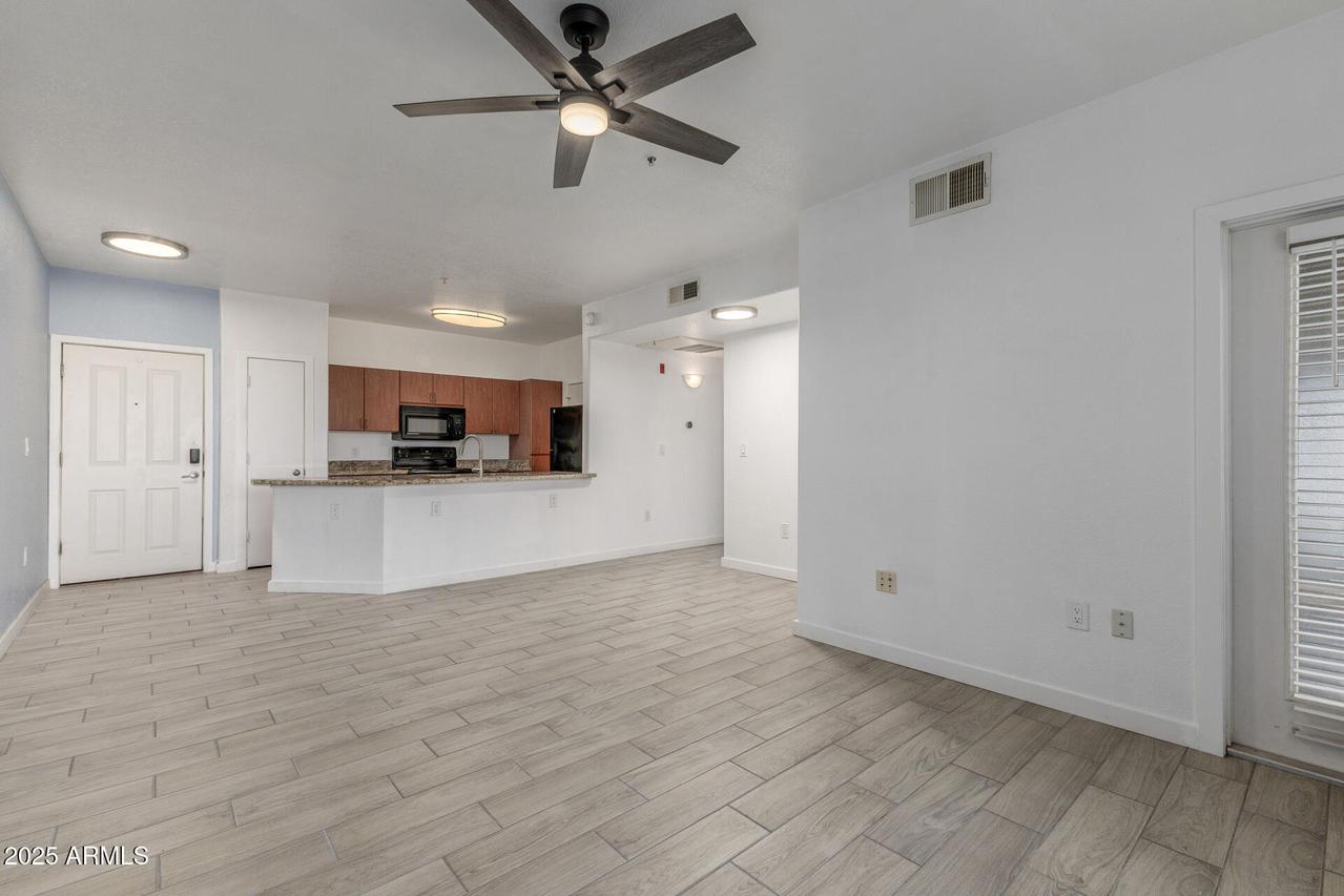 5302 E Van Buren St. #2015, Phoenix, AZ 85008