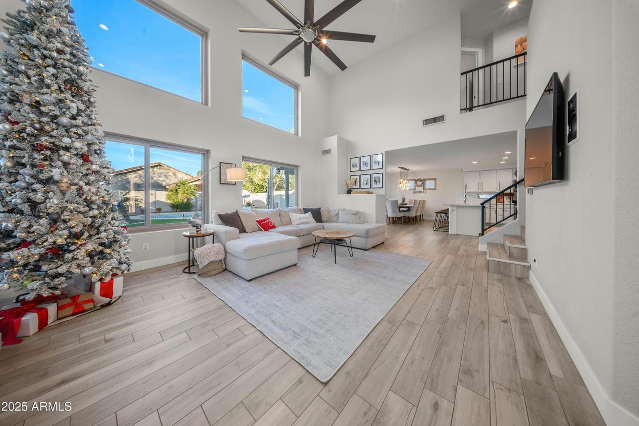 1042 W Bruce Ave., Gilbert, AZ 85233