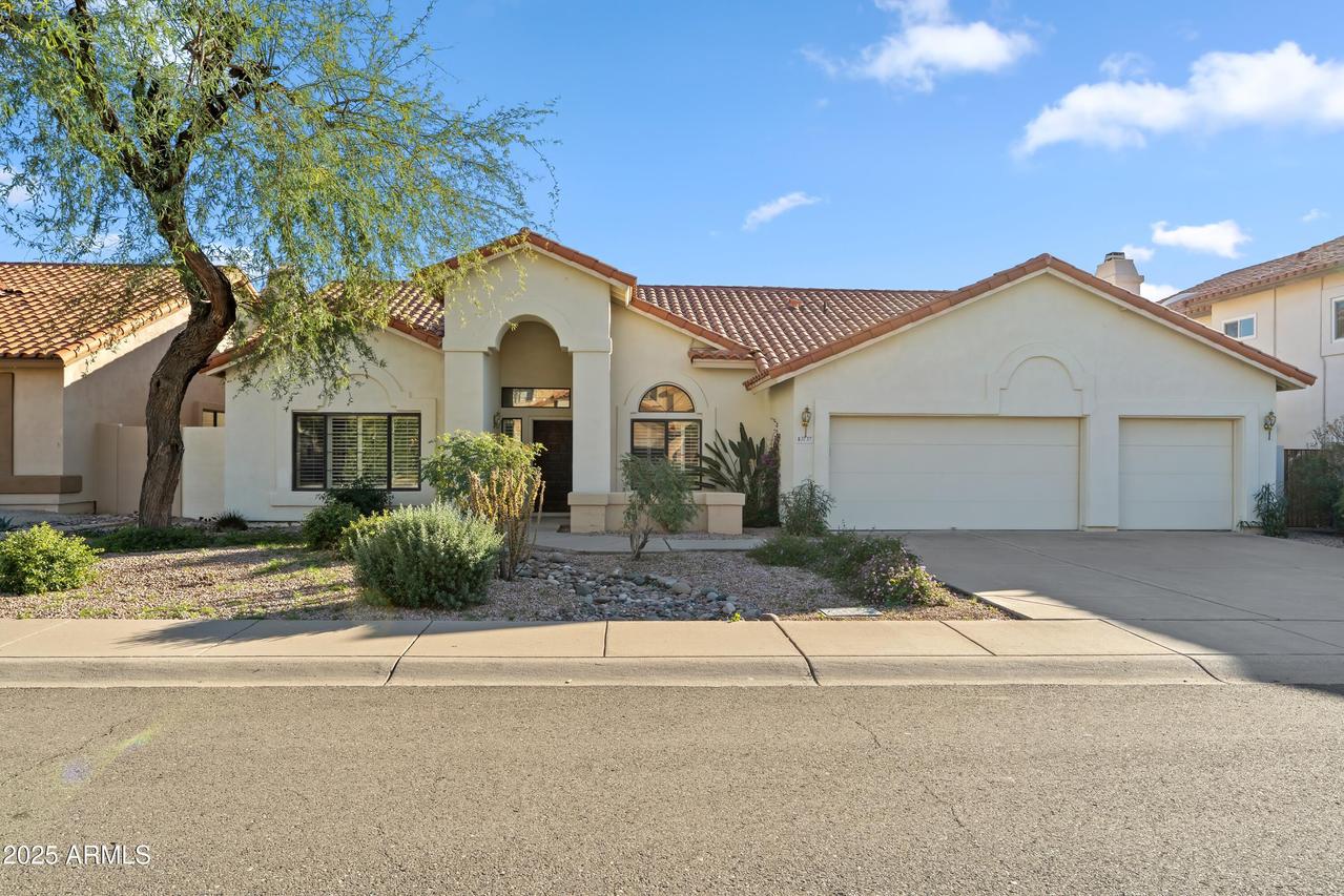 10737 E Terra Dr., Scottsdale, AZ 85258