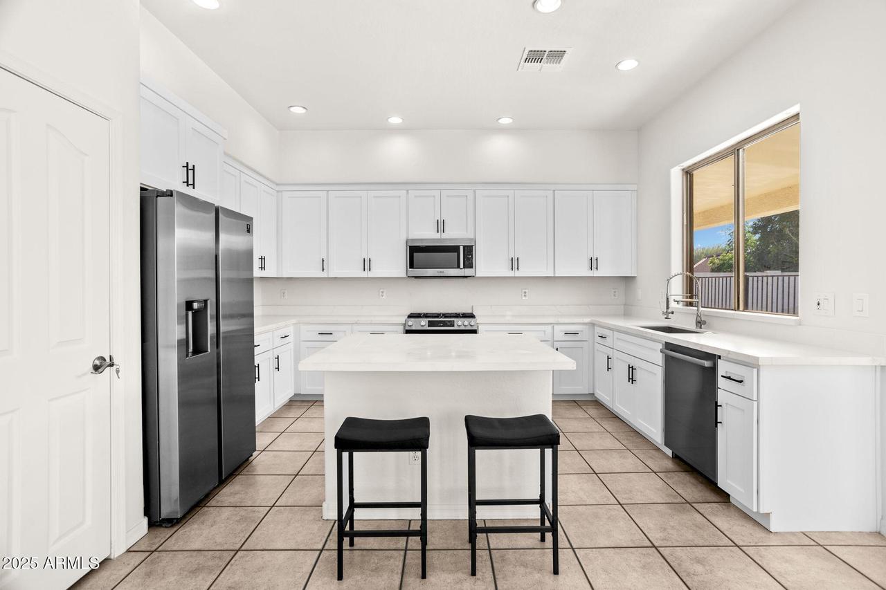 1247 E Kenwood St., Mesa, AZ 85203