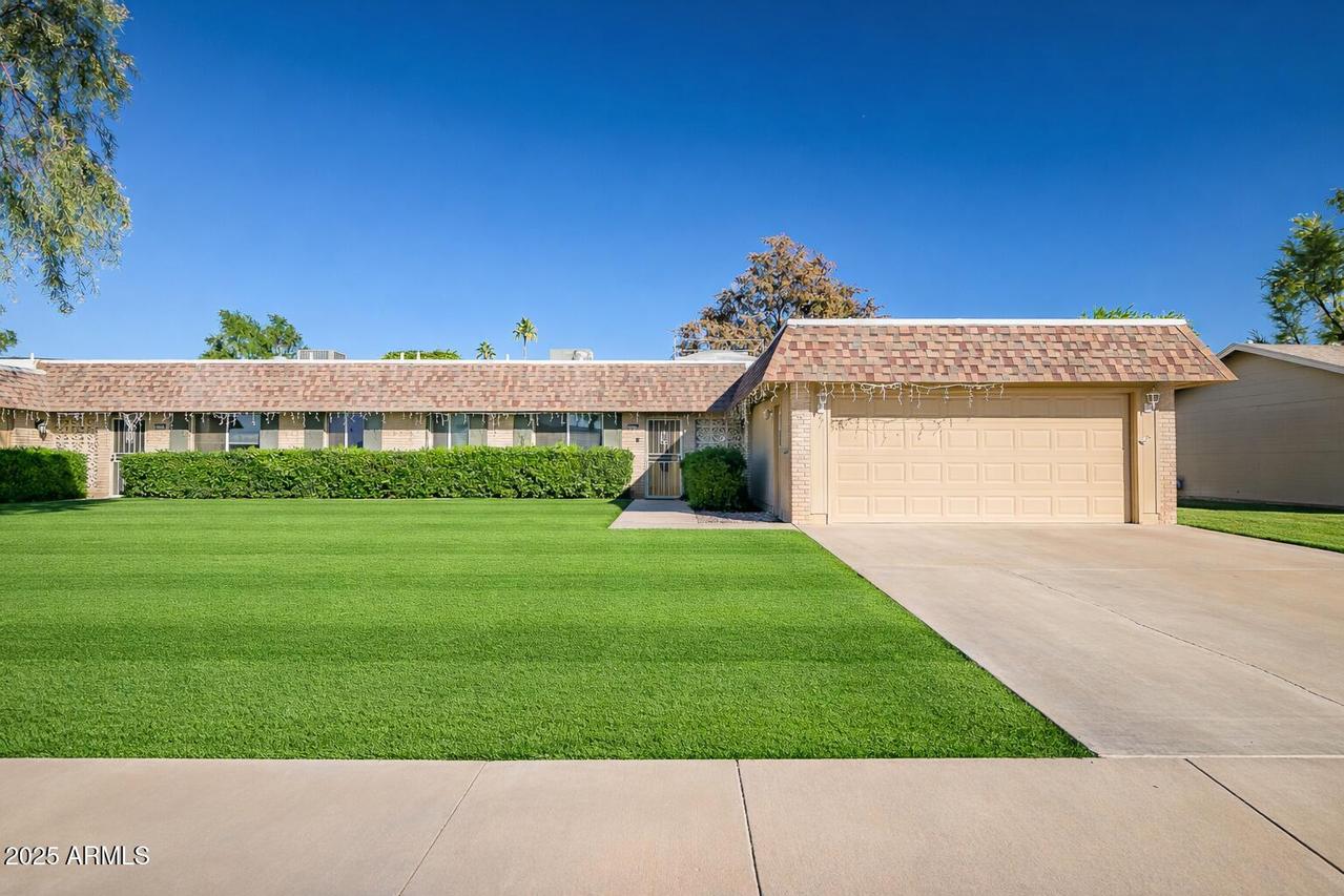14617 N Boswell Blvd., Sun City, AZ 85351
