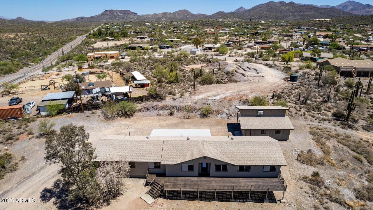 48451 N 27th Ave., New River, AZ 85087