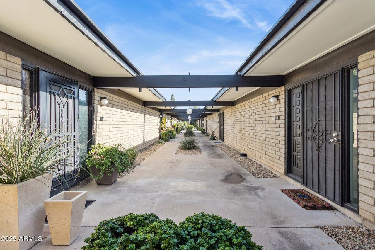 110 W Missouri Ave. #25, Phoenix, AZ 85013