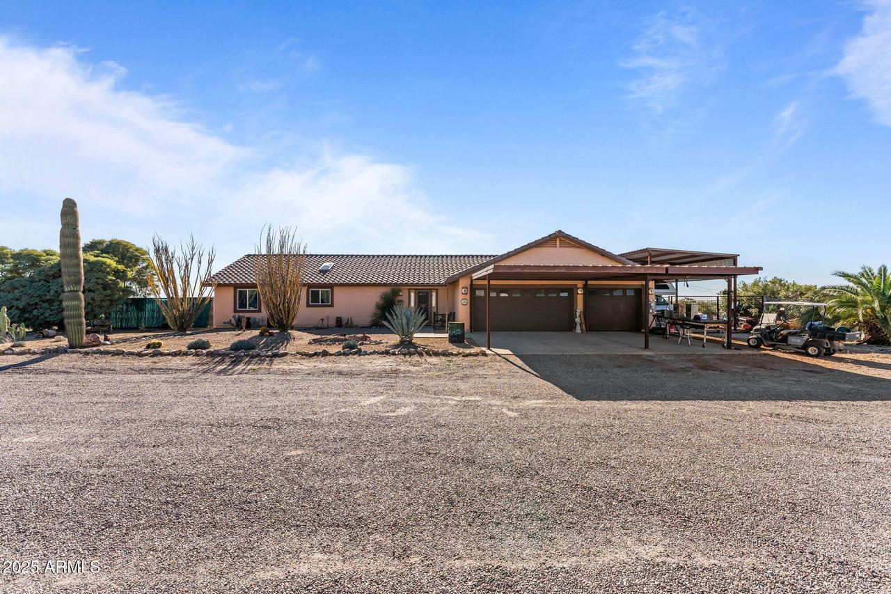 469 Liesen, Morristown, AZ 85342