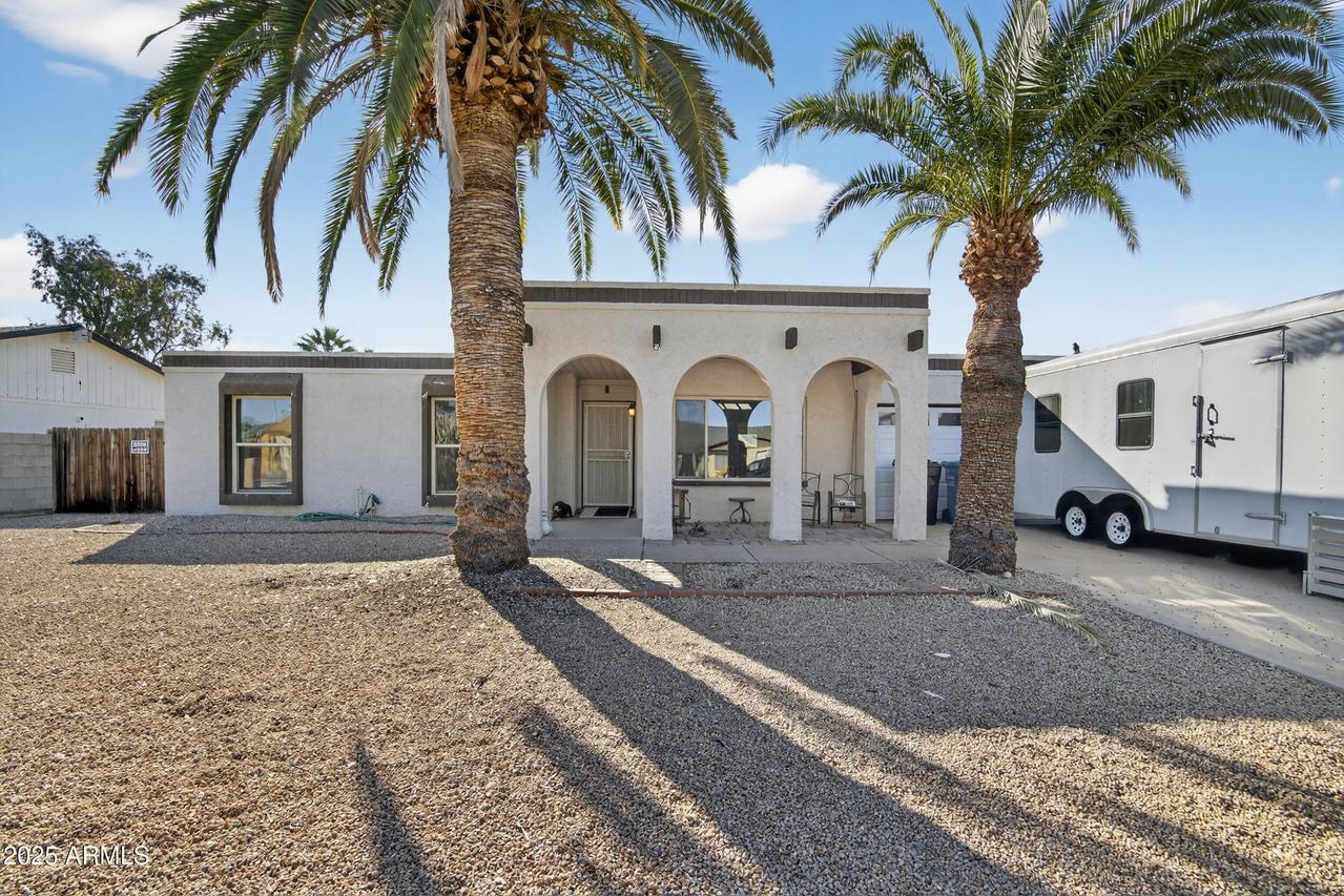 3939 W Cholla St., Phoenix, AZ 85029