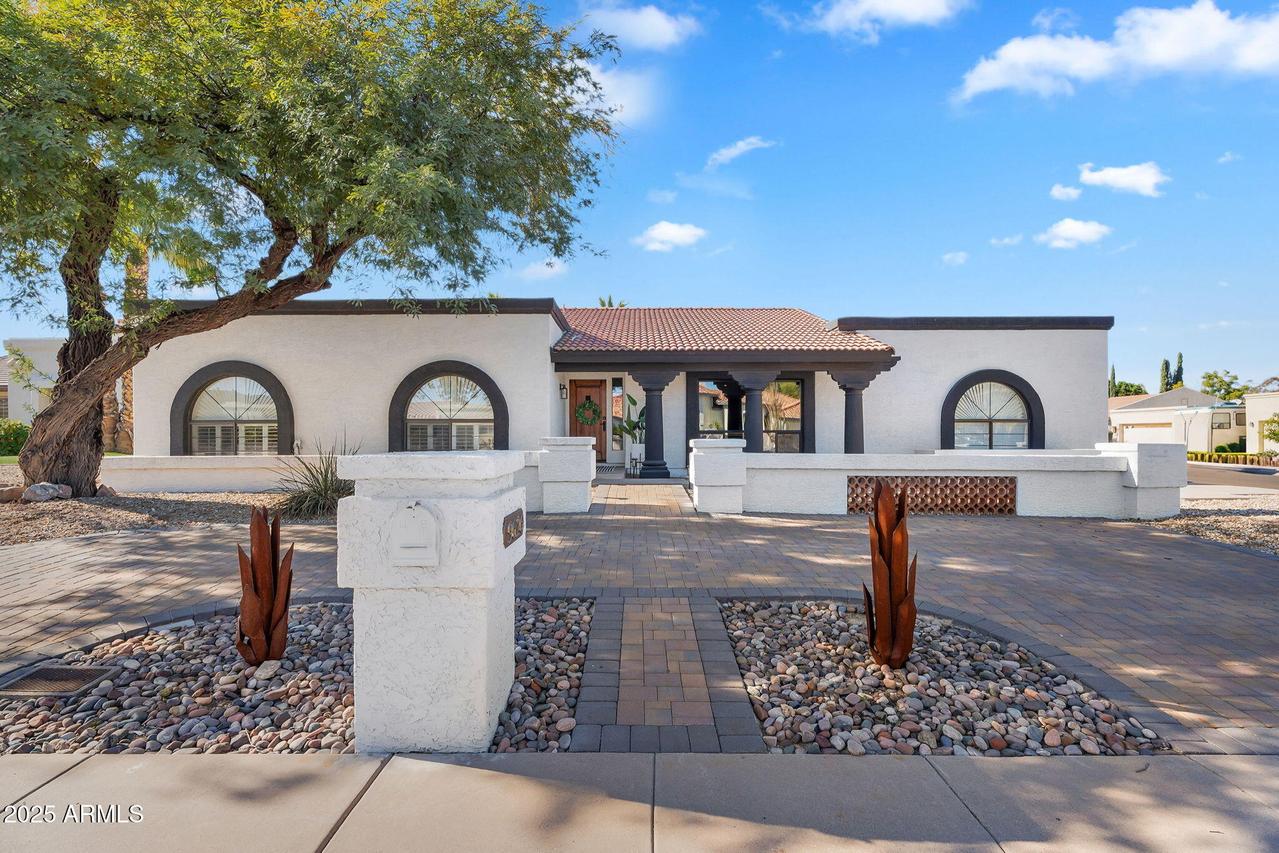 9626 N 27th St., Phoenix, AZ 85028