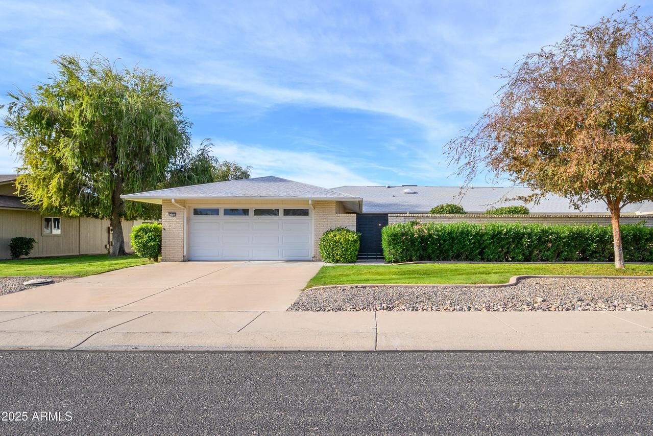 12727 W Maplewood Dr., Sun City West, AZ 85375