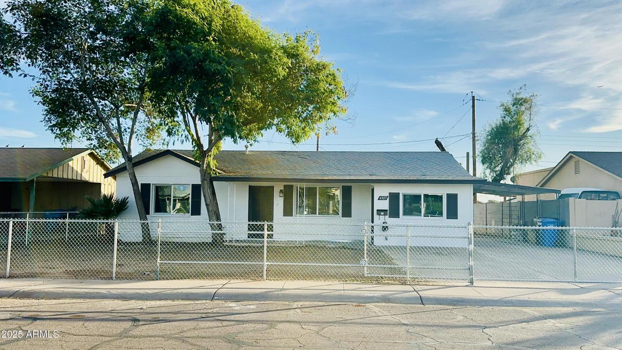 4107 W Virginia Ave., Phoenix, AZ 85009