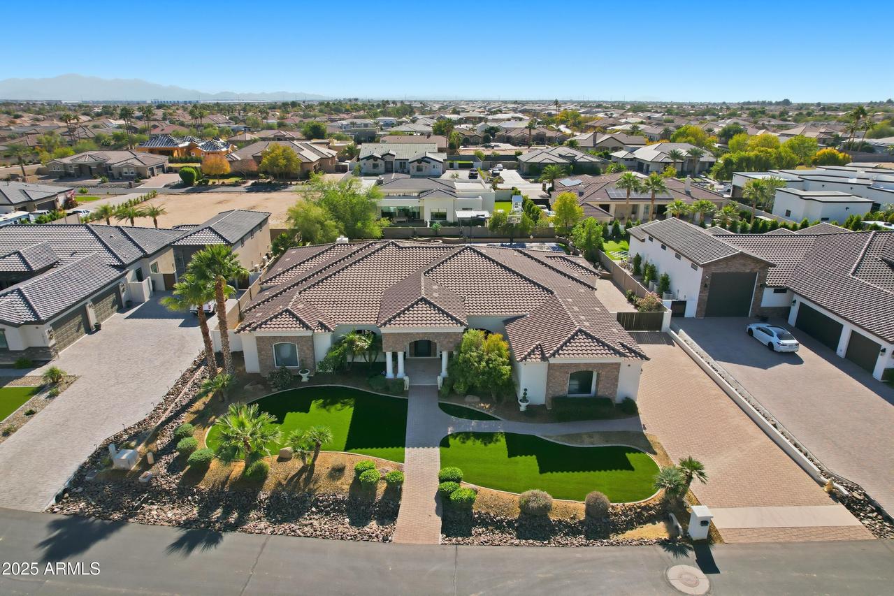 18131 W Palo Verde Ct., Litchfield Park, AZ 85340