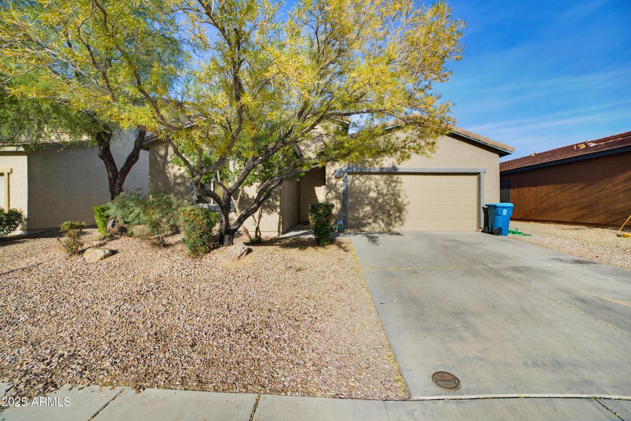1111 E Madera Grove Ln., Sahuarita, AZ 85629