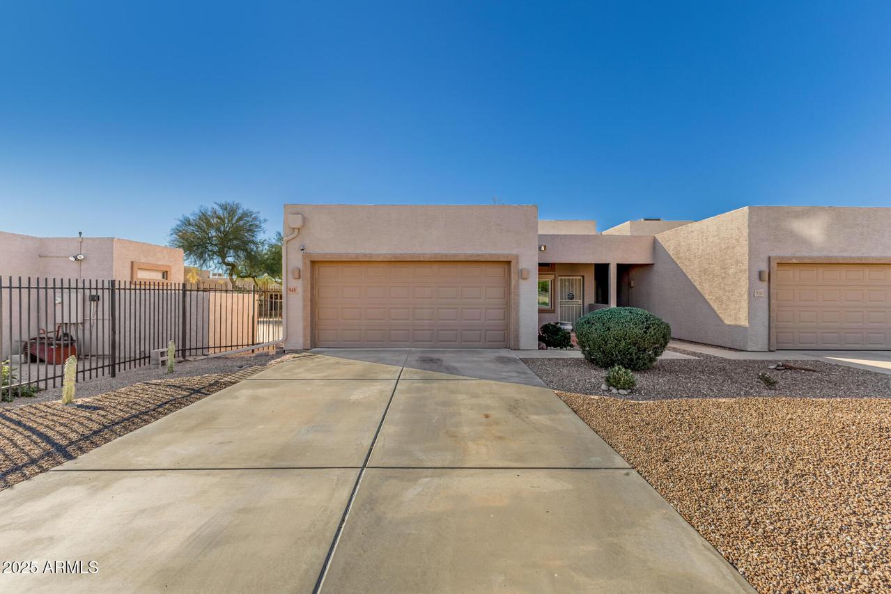 948 S Lawther Dr., Apache Junction, AZ 85120