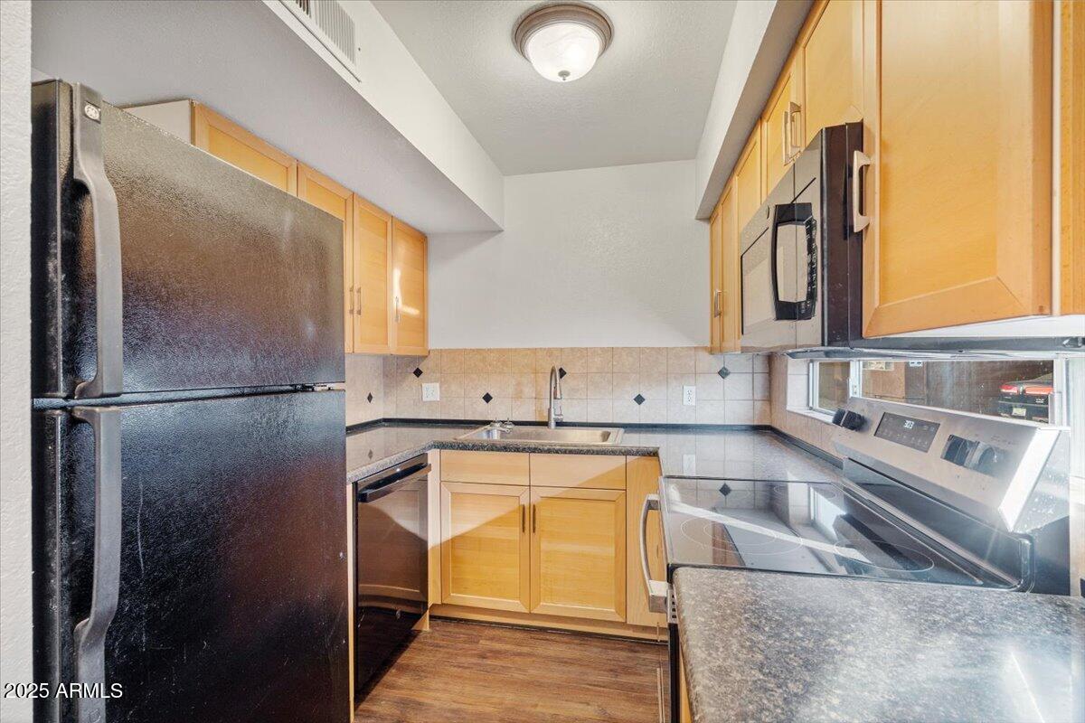 2662 E Oakleaf Dr., Tempe, AZ 85288