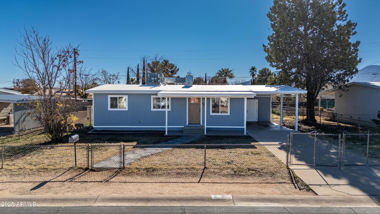 42 Peterson St., Sierra Vista, AZ 85635