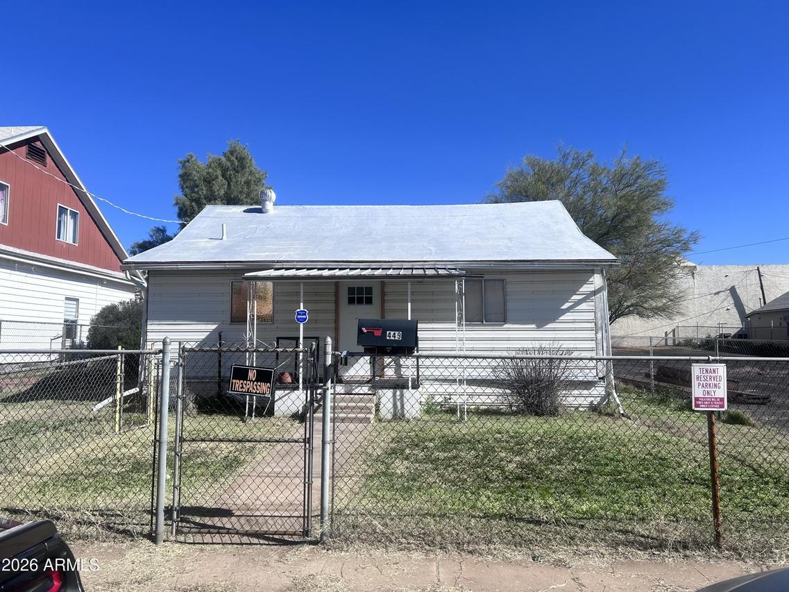 449 S East St., Globe, AZ 85501