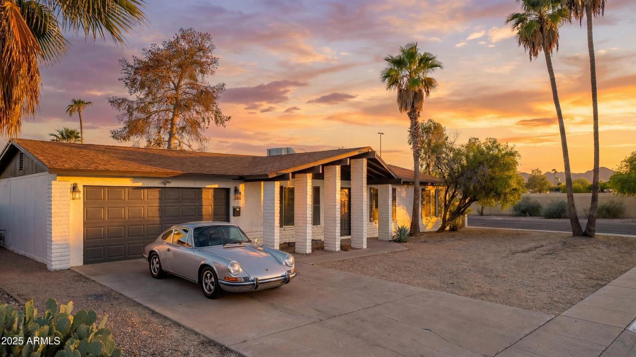 3401 E Altadena Ave., Phoenix, AZ 85028