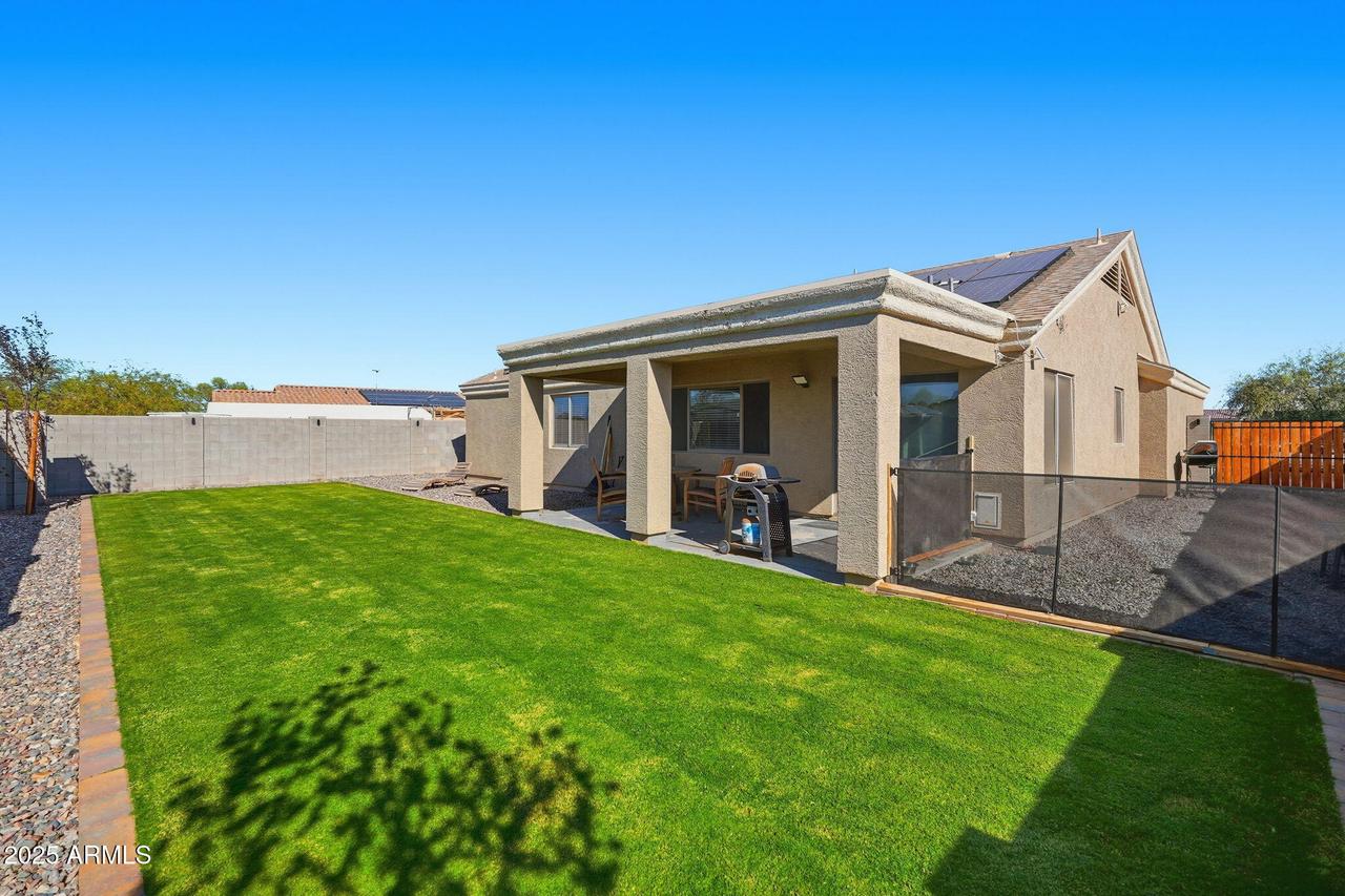 15200 S Redondo Rd., Arizona City, AZ 85123