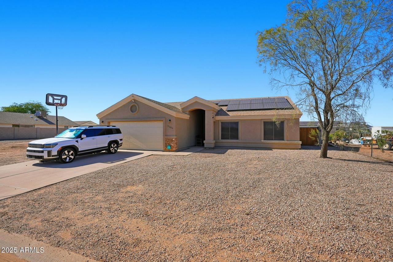 15200 S Redondo Rd., Arizona City, AZ 85123