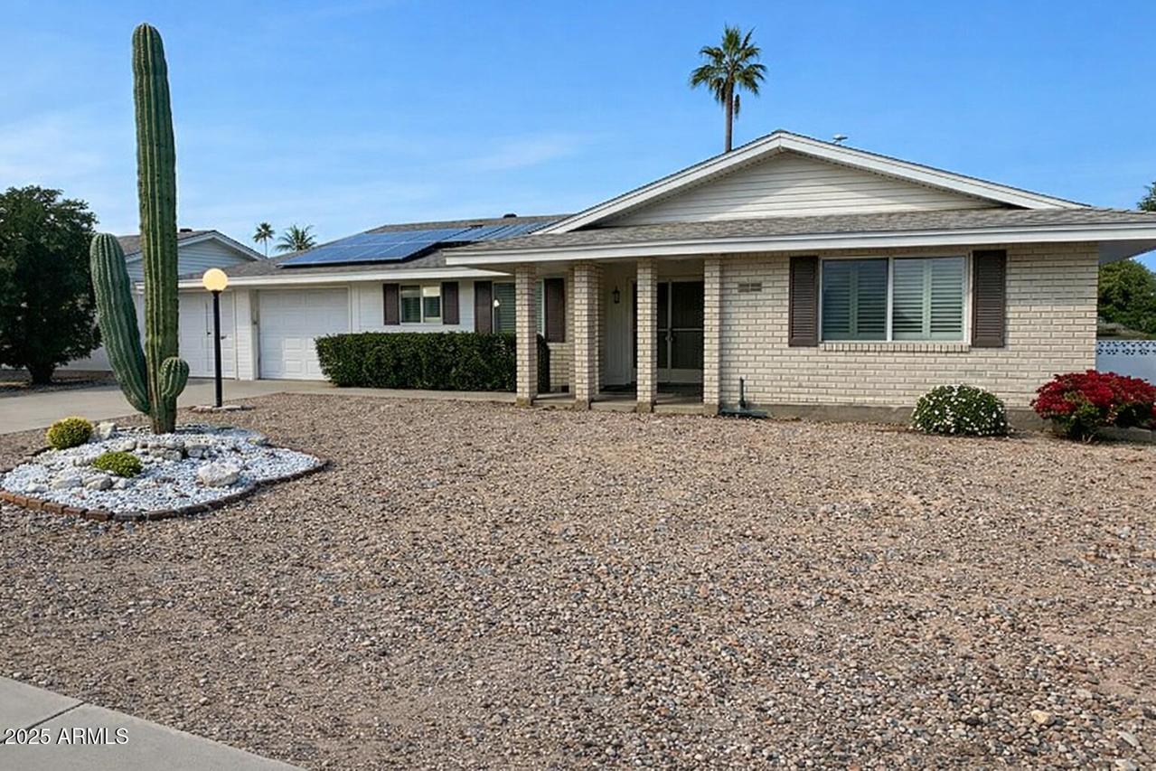 11040 W Salem Dr., Sun City, AZ 85351