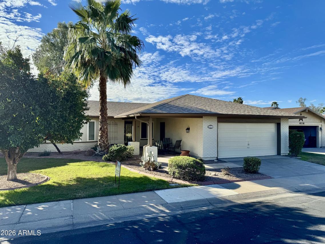 625 Leisure World, Mesa, AZ 85206