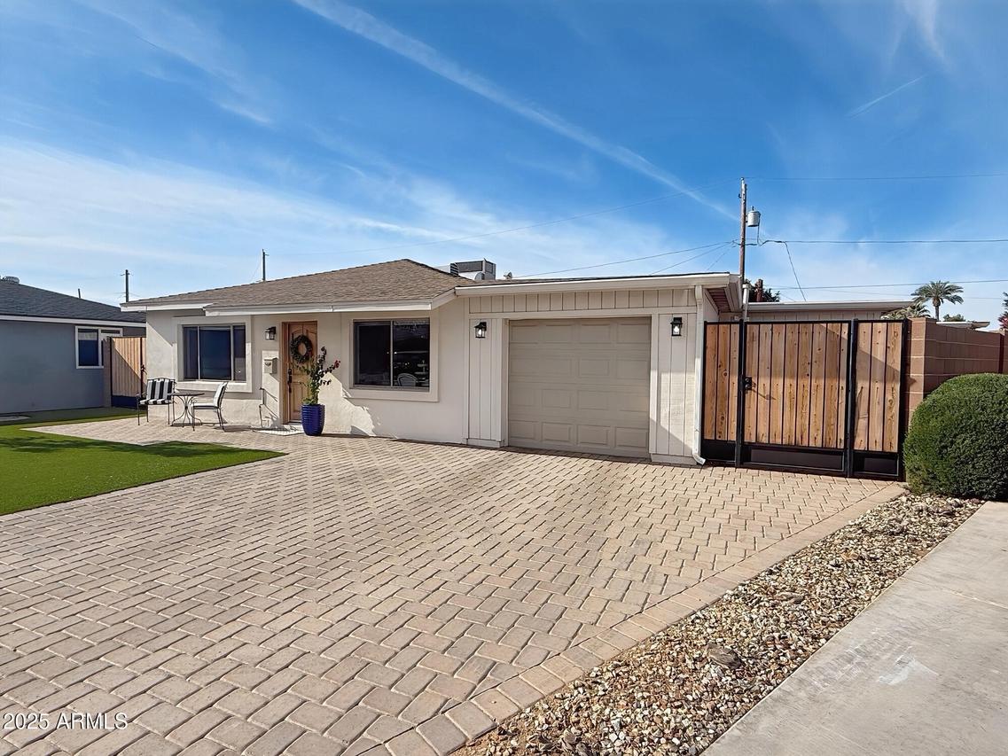 4228 N 44th Pl., Phoenix, AZ 85018