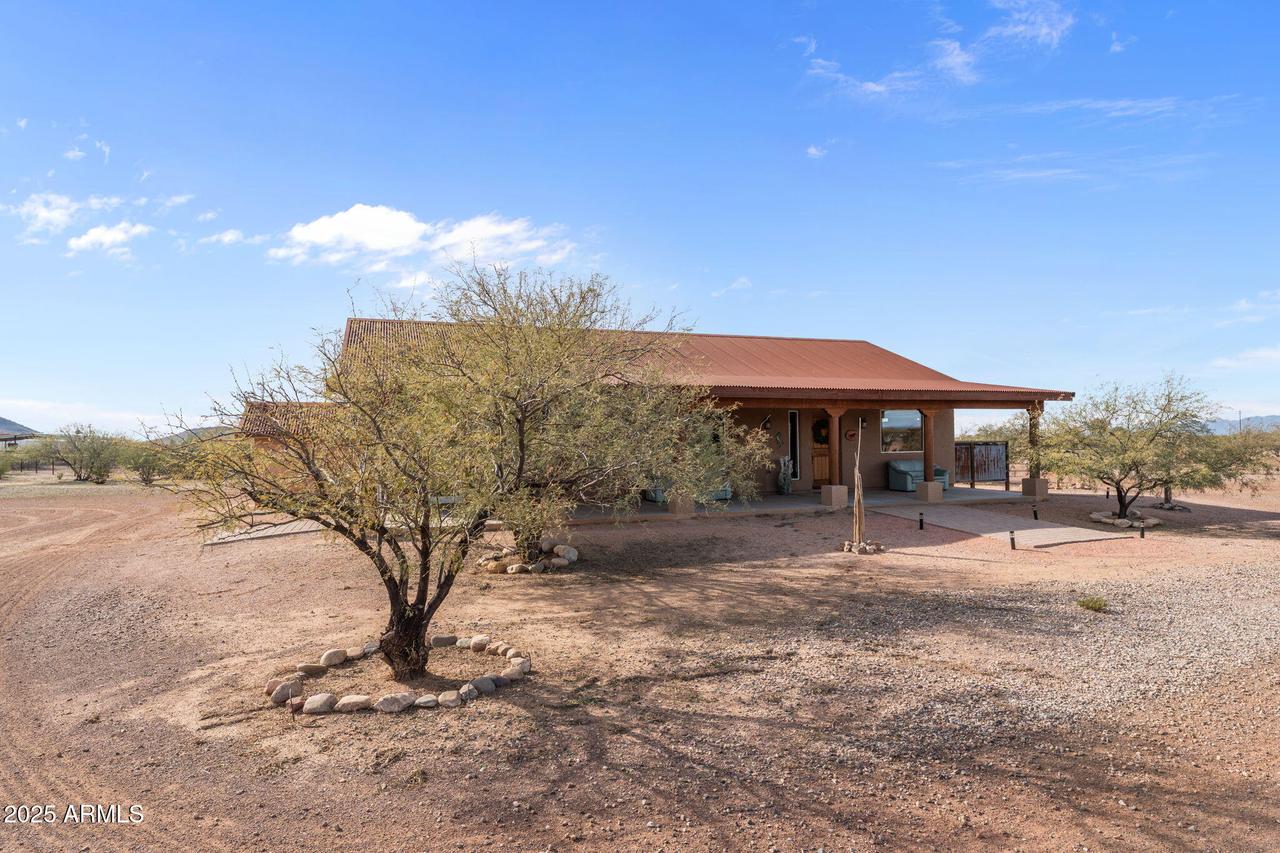 45243 W J-1 Ranch Rd., Wickenburg, AZ 85390