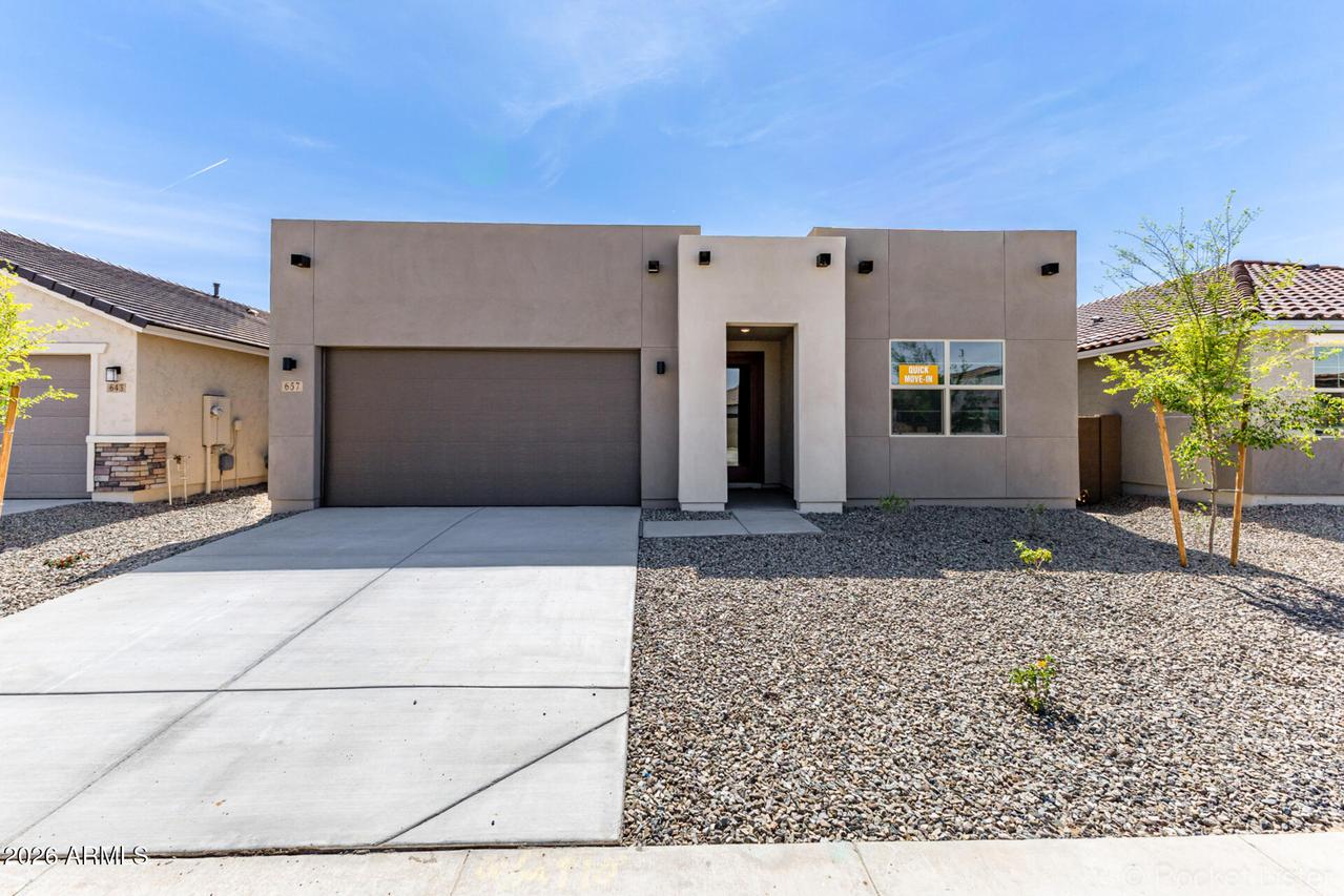 657 W Riparian Dr., San Tan Valley, AZ 85140