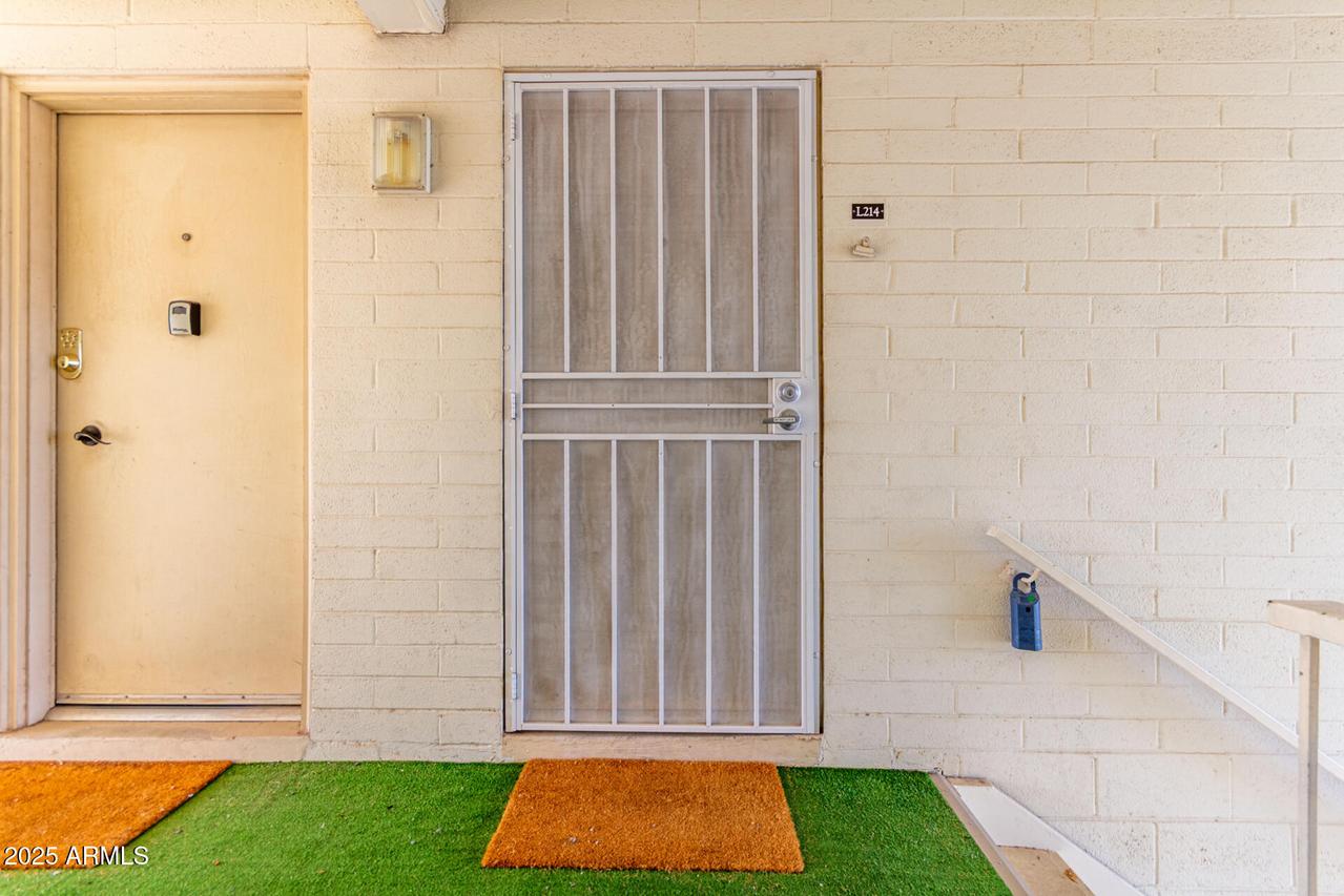 8221 E Garfield St. #L214, Scottsdale, AZ 85257