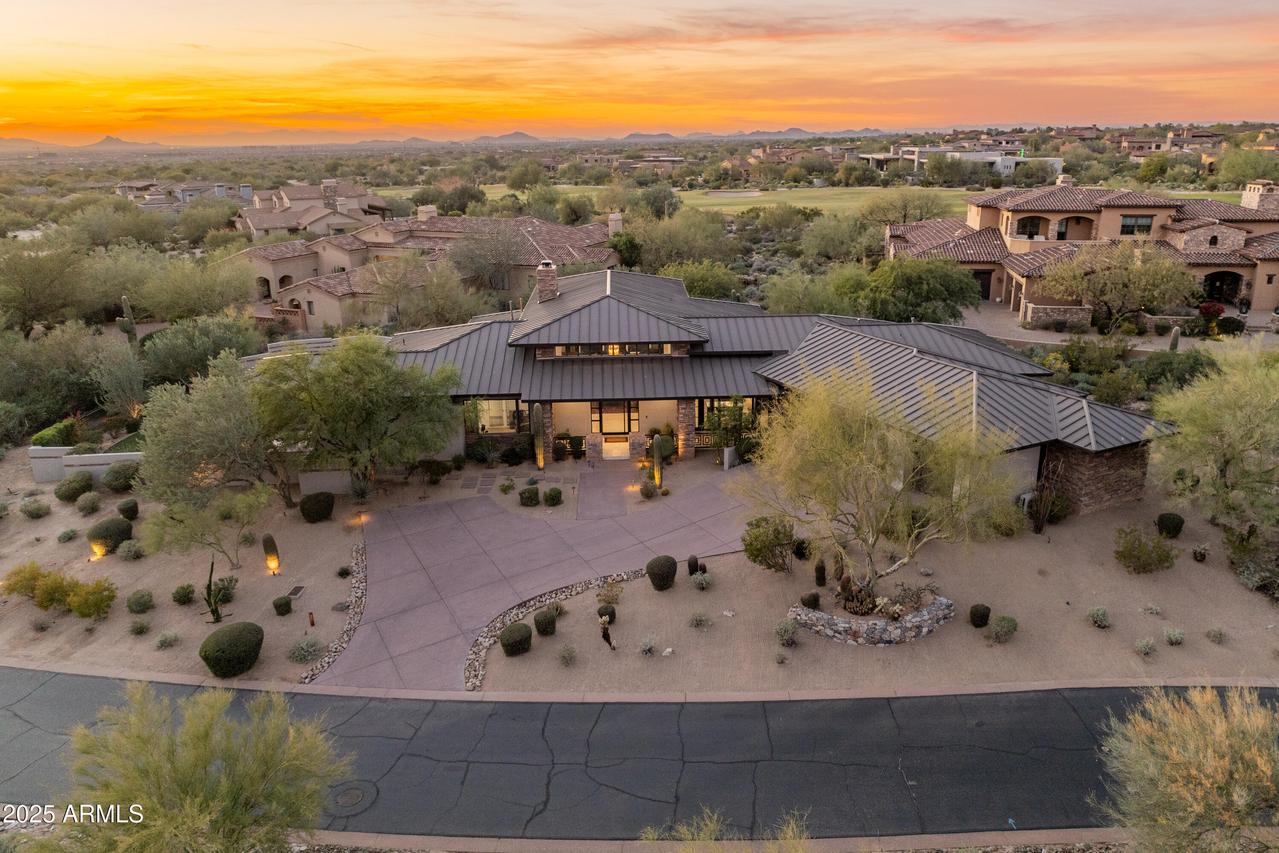 9810 E Thompson Peak Pkwy. #807, Scottsdale, AZ 85255