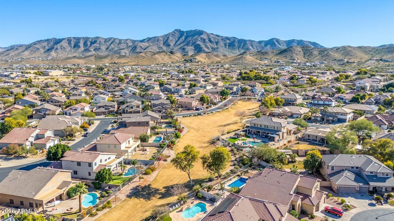 9718 S 45th Ave., Laveen, AZ 85339