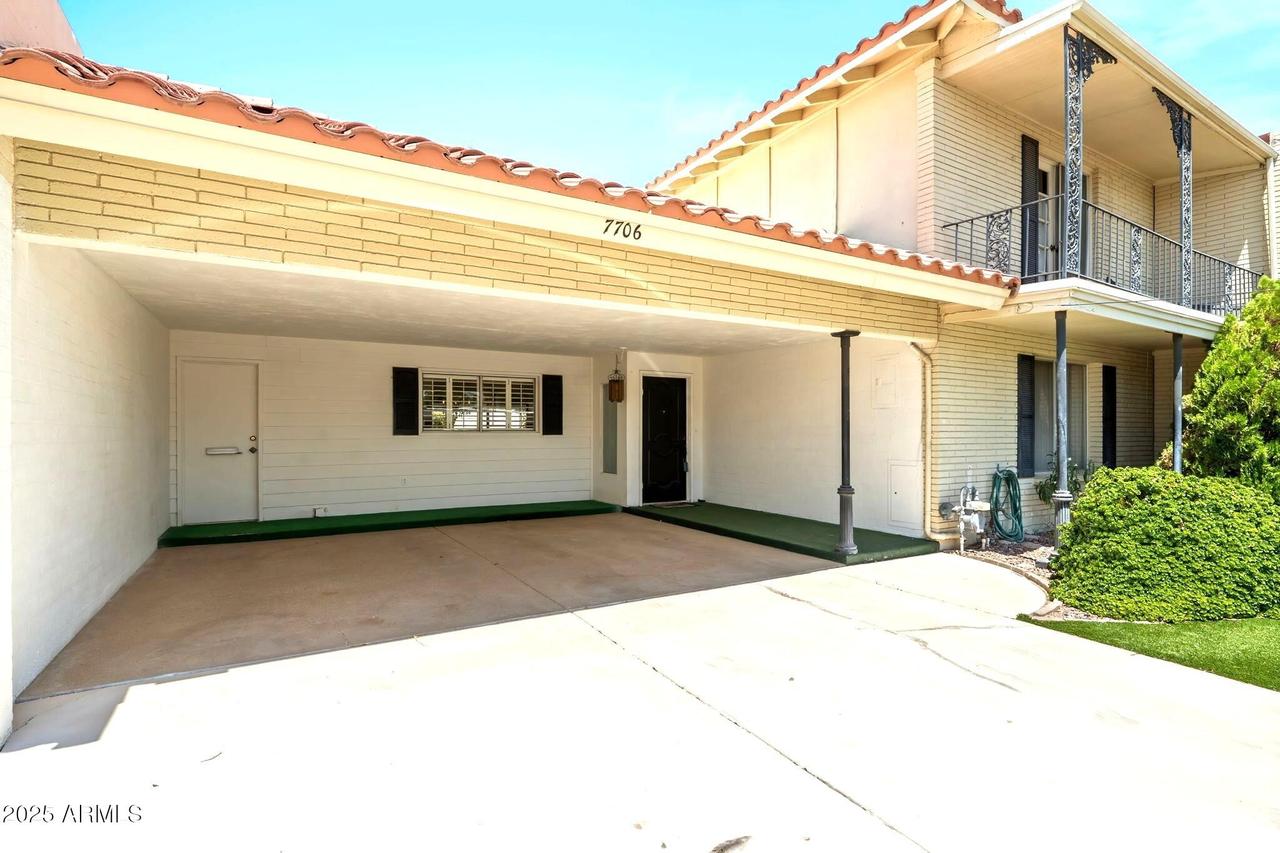 7706 E Chaparral Rd., Scottsdale, AZ 85250