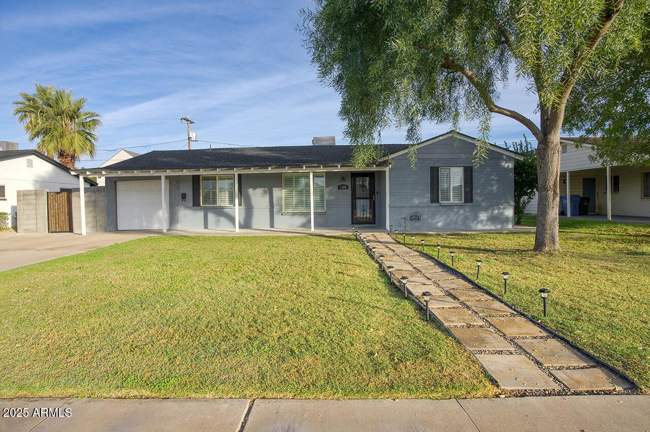 1320 E Palo Verde Dr., Phoenix, AZ 85014