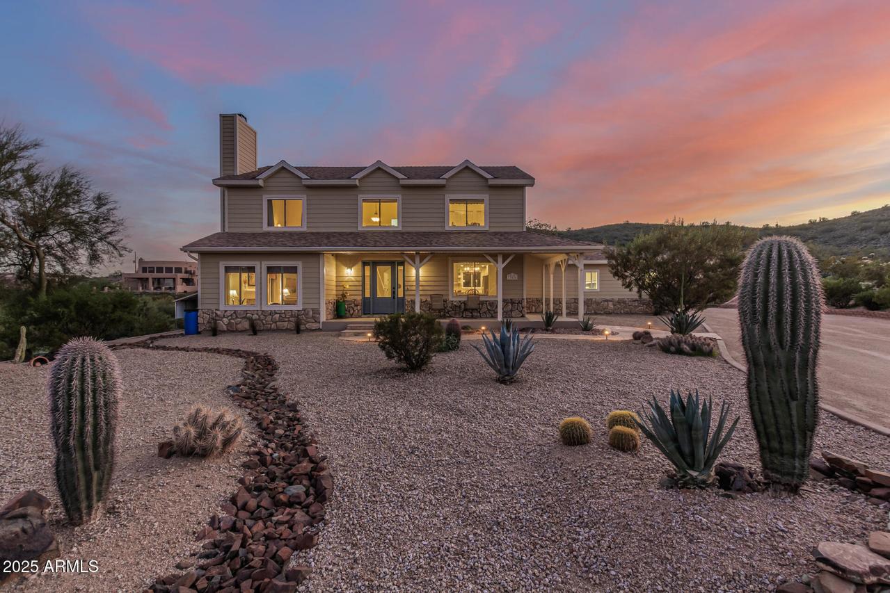 33624 N 7th St., Phoenix, AZ 85085