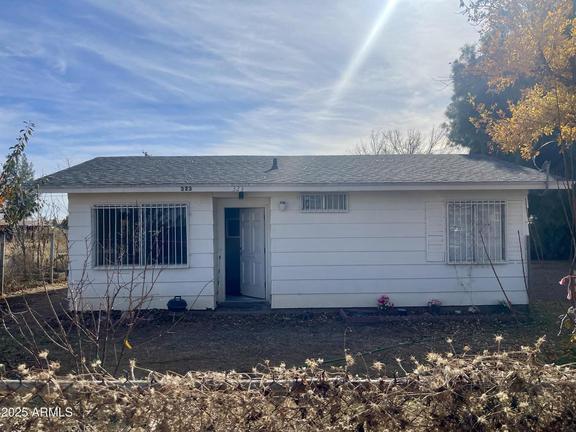 323 E 17th St., Douglas, AZ 85607