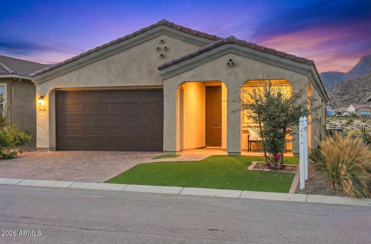 5676 N 206th Ln., Buckeye, AZ 85396