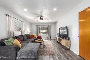 2311 N 30th Pl., Phoenix, AZ 85008