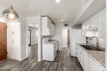 2311 N 30th Pl., Phoenix, AZ 85008
