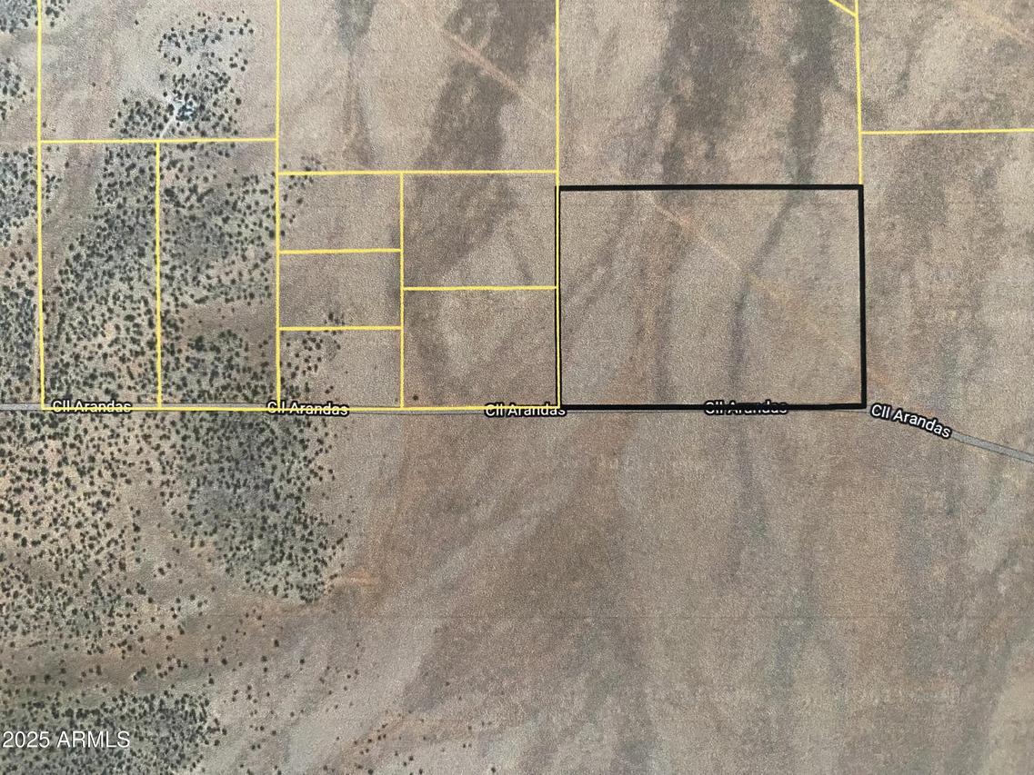 26 W Calle Arandas, Seligman, AZ 86337